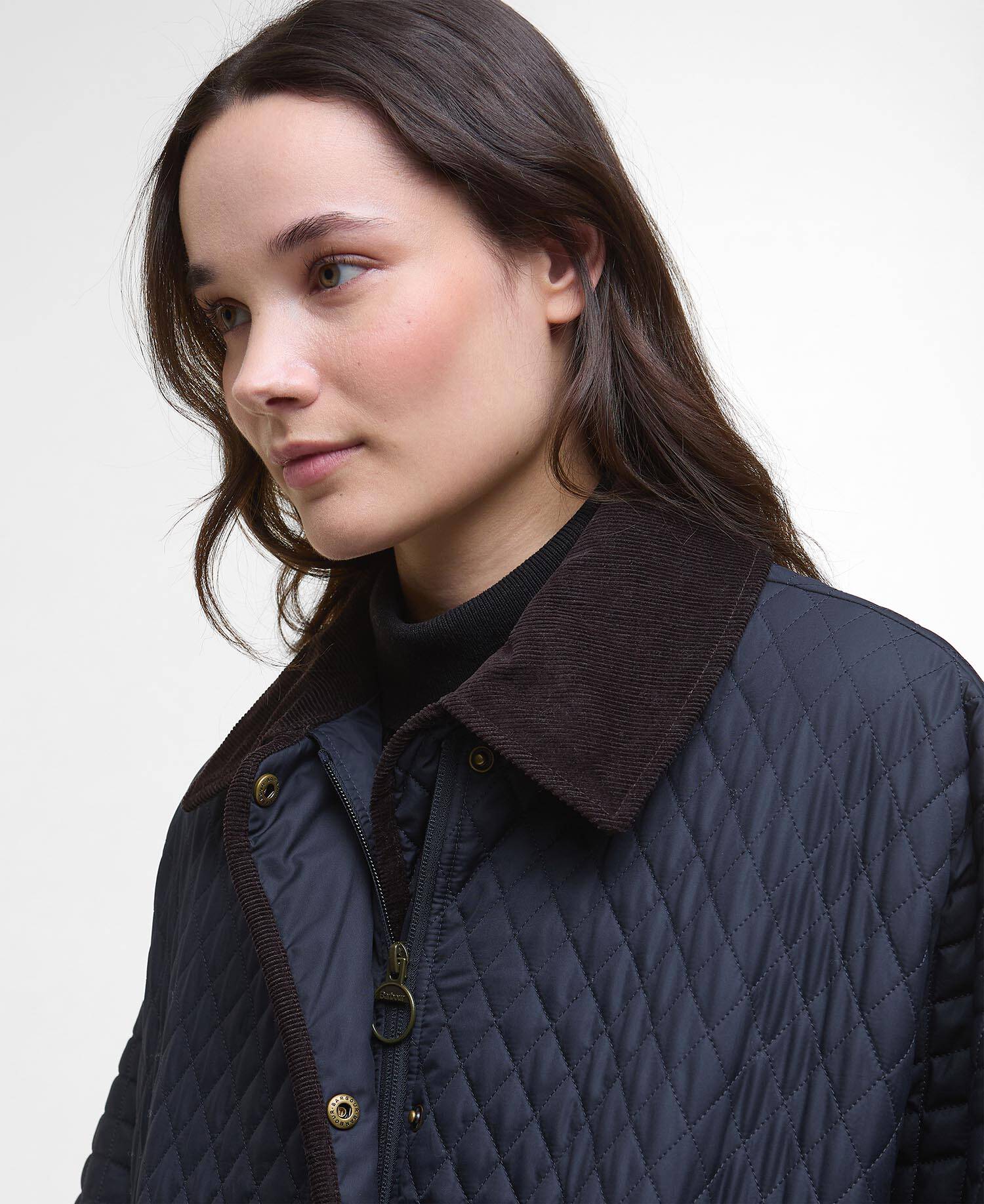 Oakham Quilted Cape image number 3