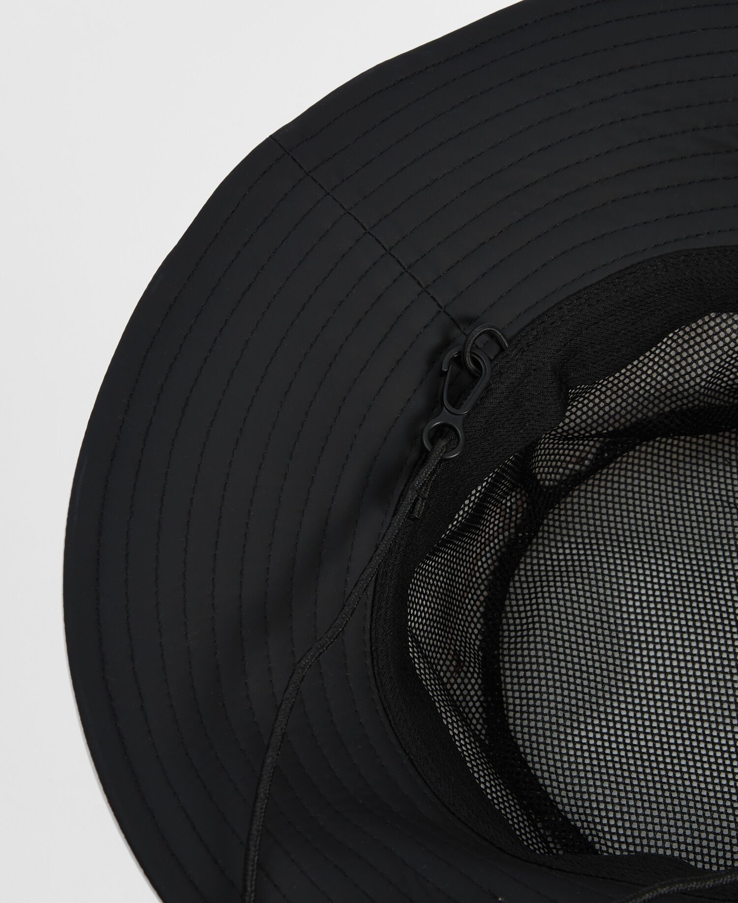 Thorpe Showerproof Bucket Hat Gardenia