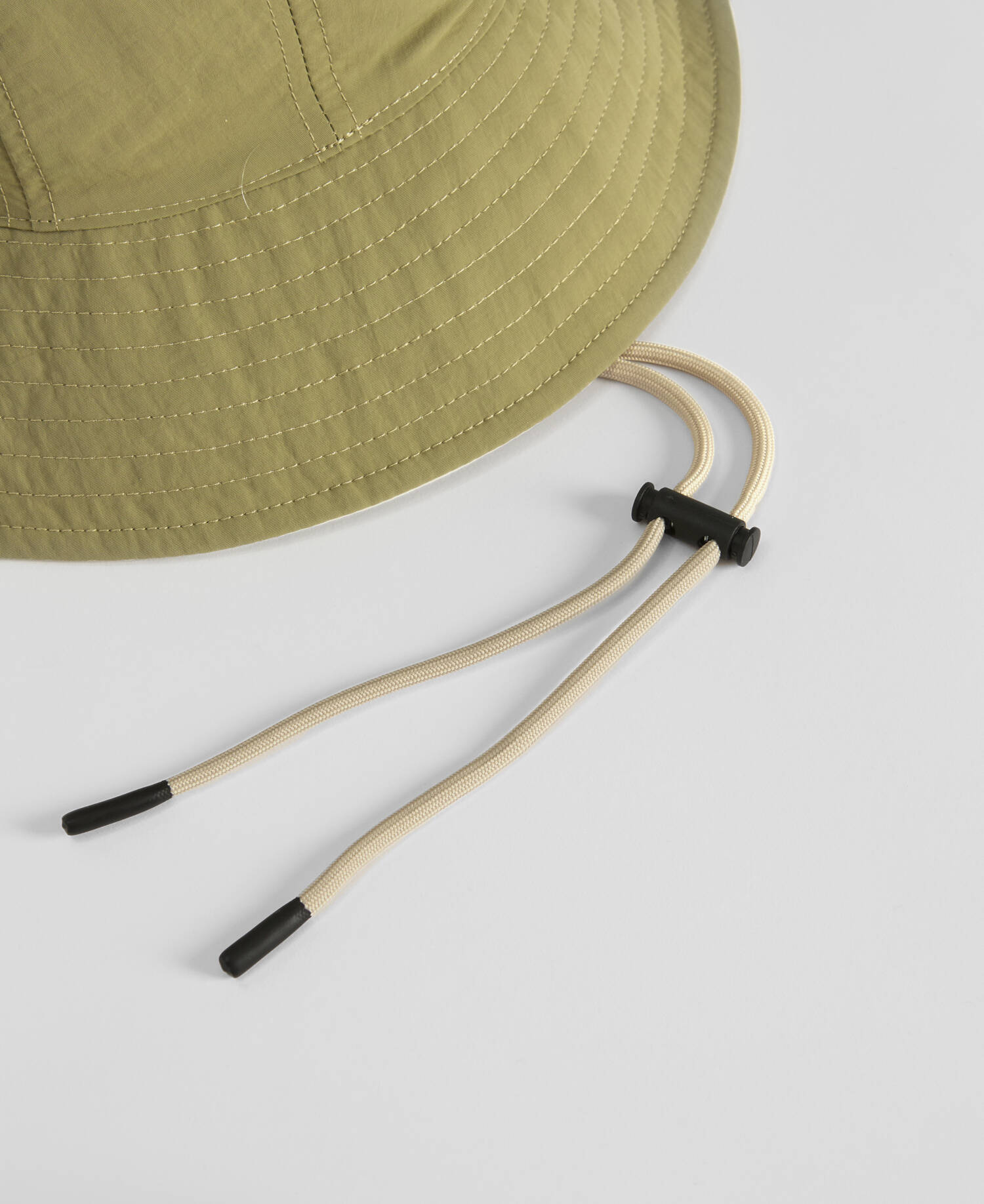 Festival Reversible Bucket Hat Bleached Olive image number 4