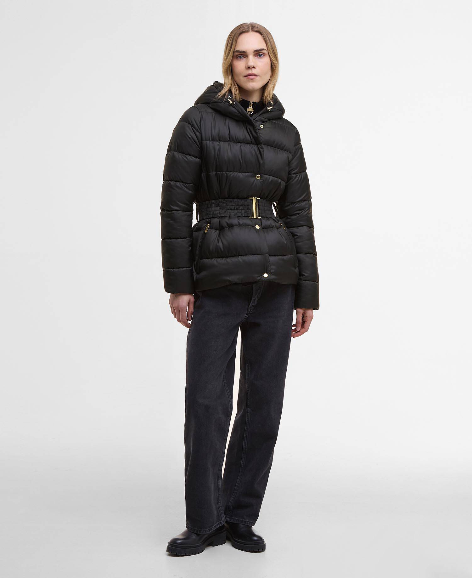 Short Track Line Puffer Jacket image number 1