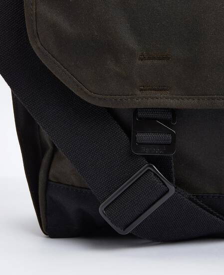 Field Waxed Satchel Olive