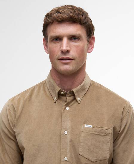 Camicia Jesmond a maniche lunghe con vestibilità regular Military Brown Camicia Jesmond a maniche lunghe con vestibilità regular Military Brown