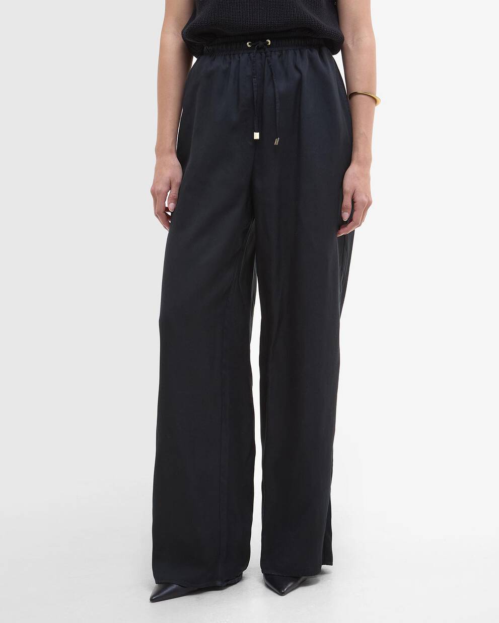 Clara Relaxed Wide-Leg Trousers