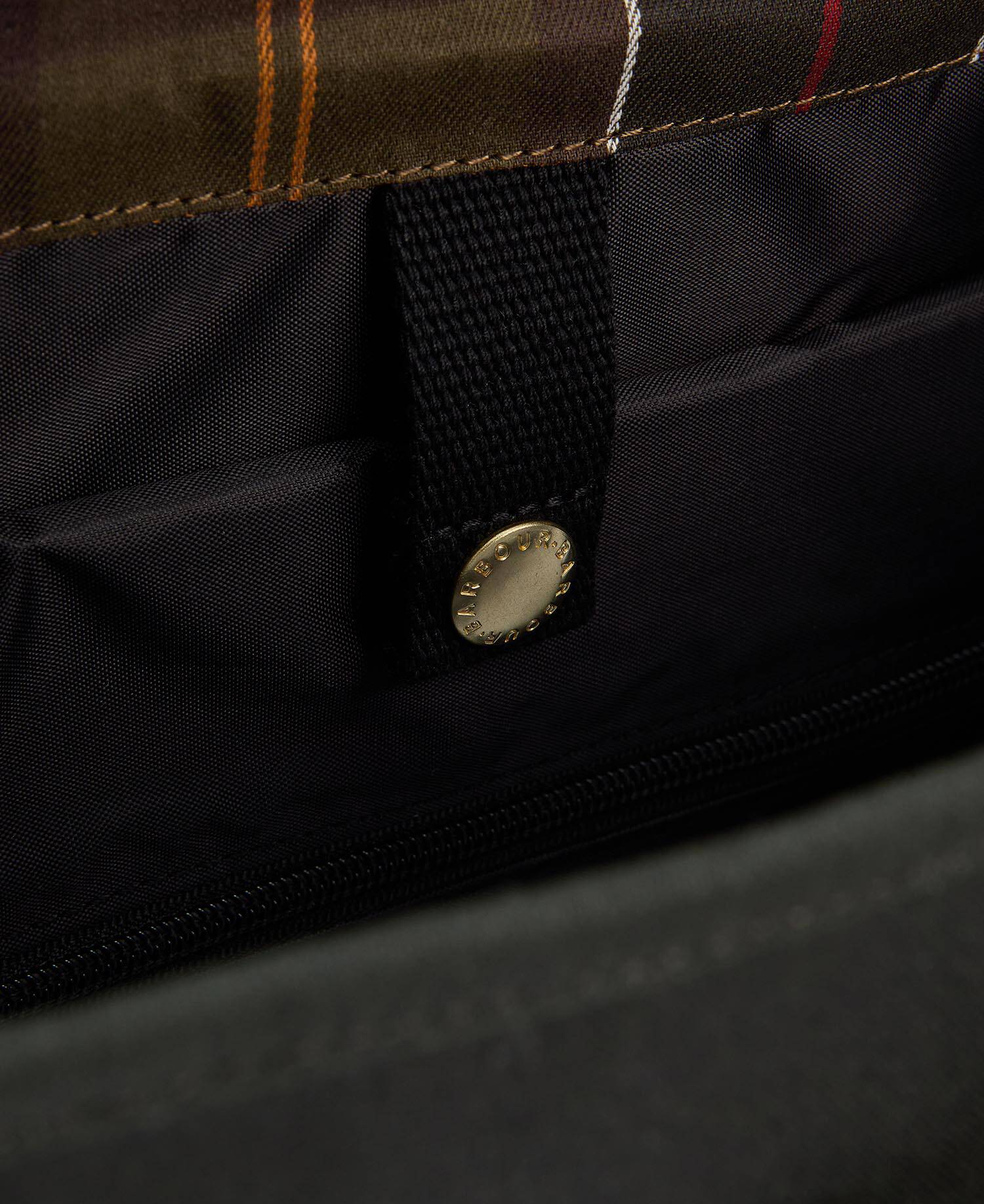 Field Waxed Riever Crossbody Bag image number 7