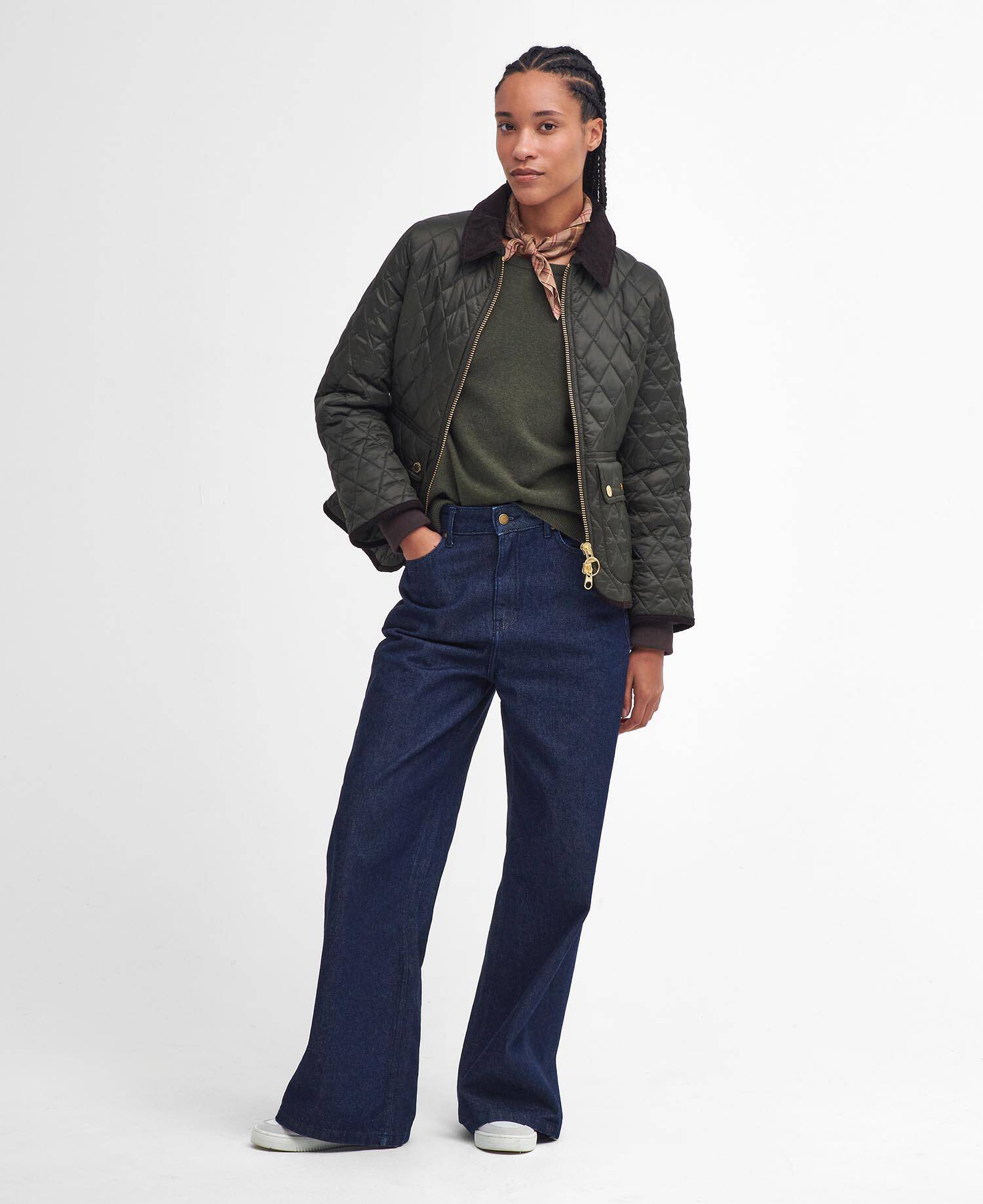 Beadnell Fitted Quilted Jacket image number 1