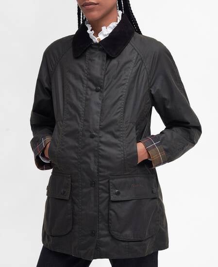 Classic Beadnell&reg; Waxed Jacket Olive