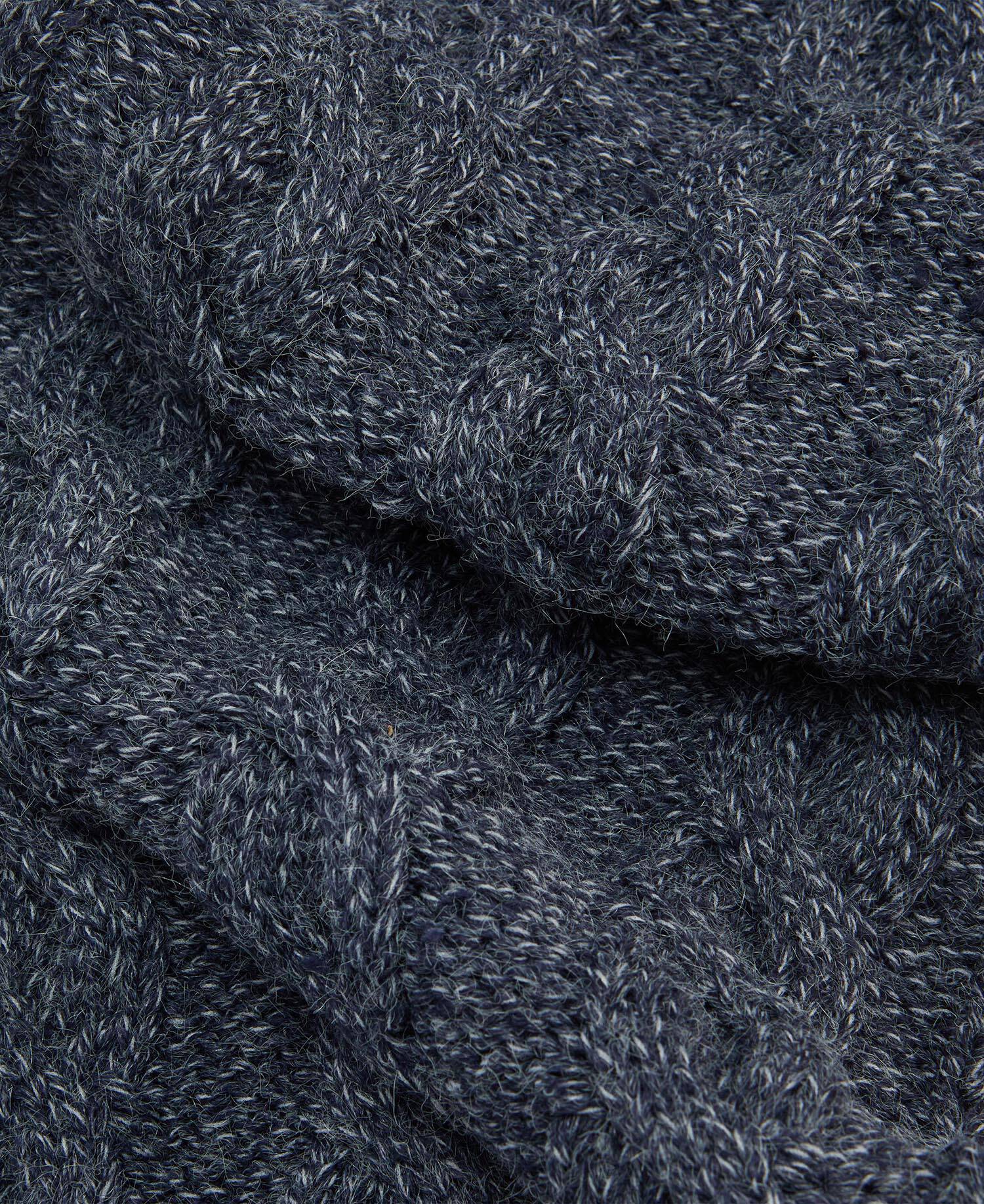 Jesmond Beanie and Scarf Gift Set image number 8