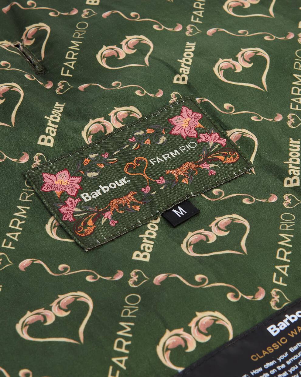 Barbour FARM Rio Pineapple Dog Coat