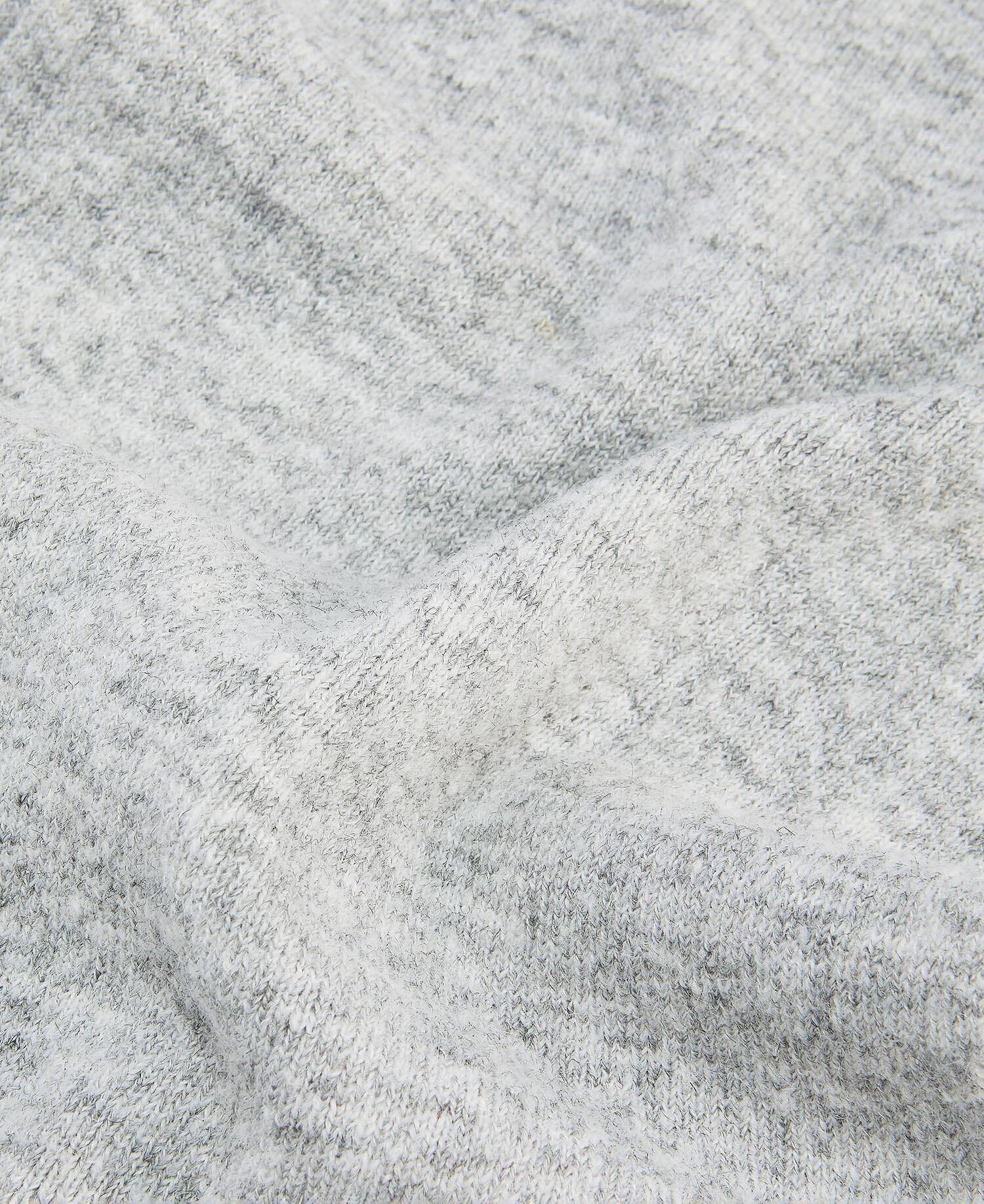 Winona Beanie and Scarf Gift Set image number 8