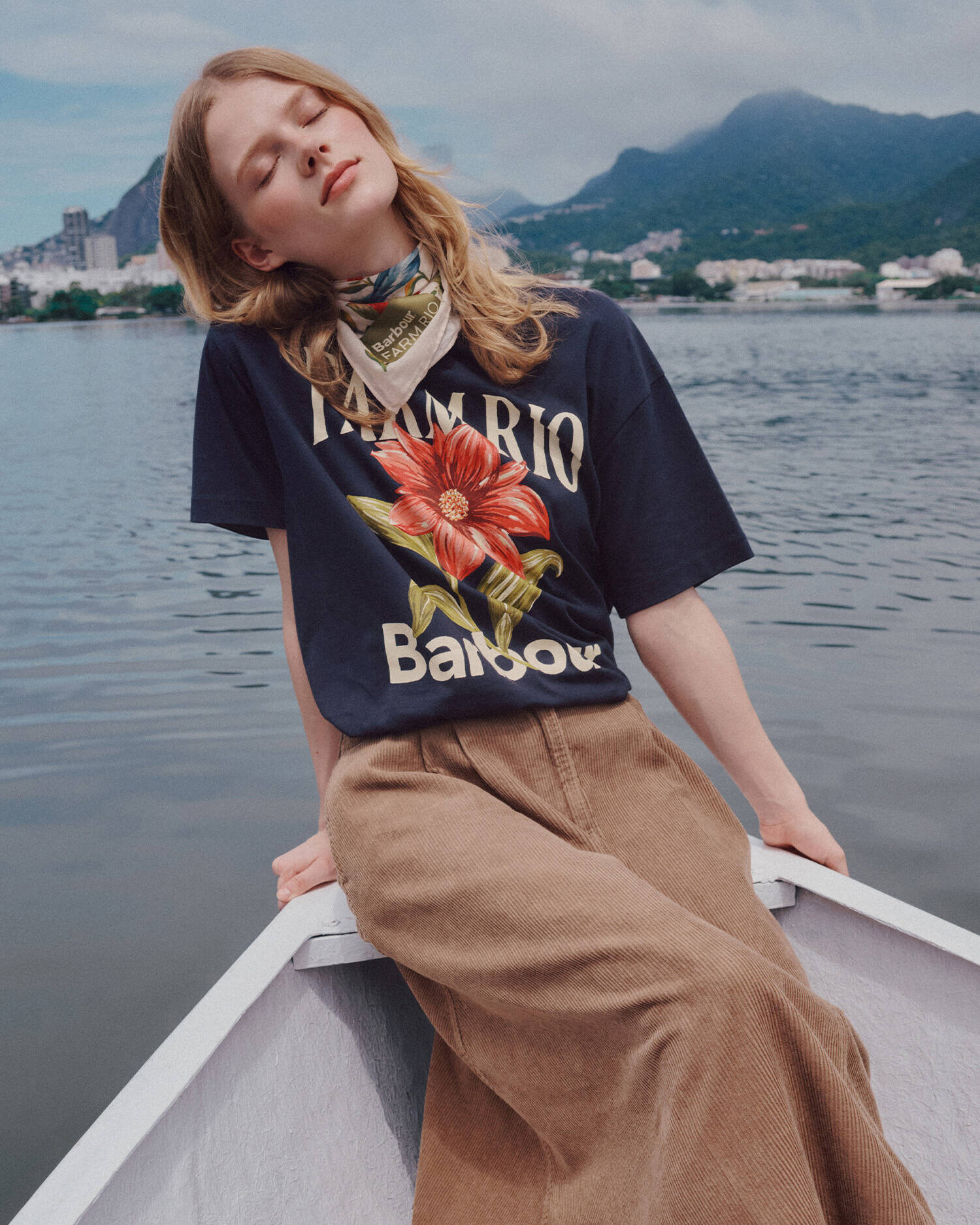 T-shirt oversize con stampa Wild Flower Barbour x FARM Rio Navy image number 0