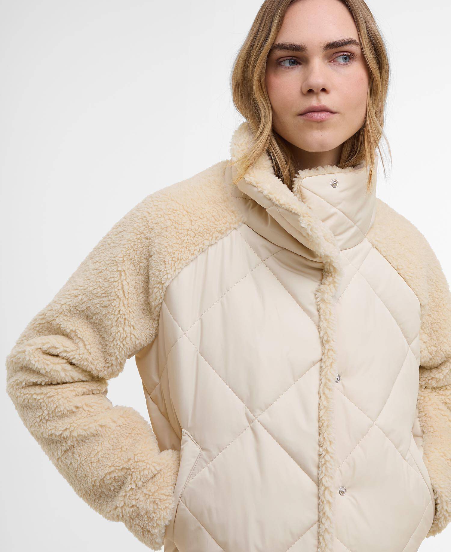 Osaka Quilted Jacket image number 3