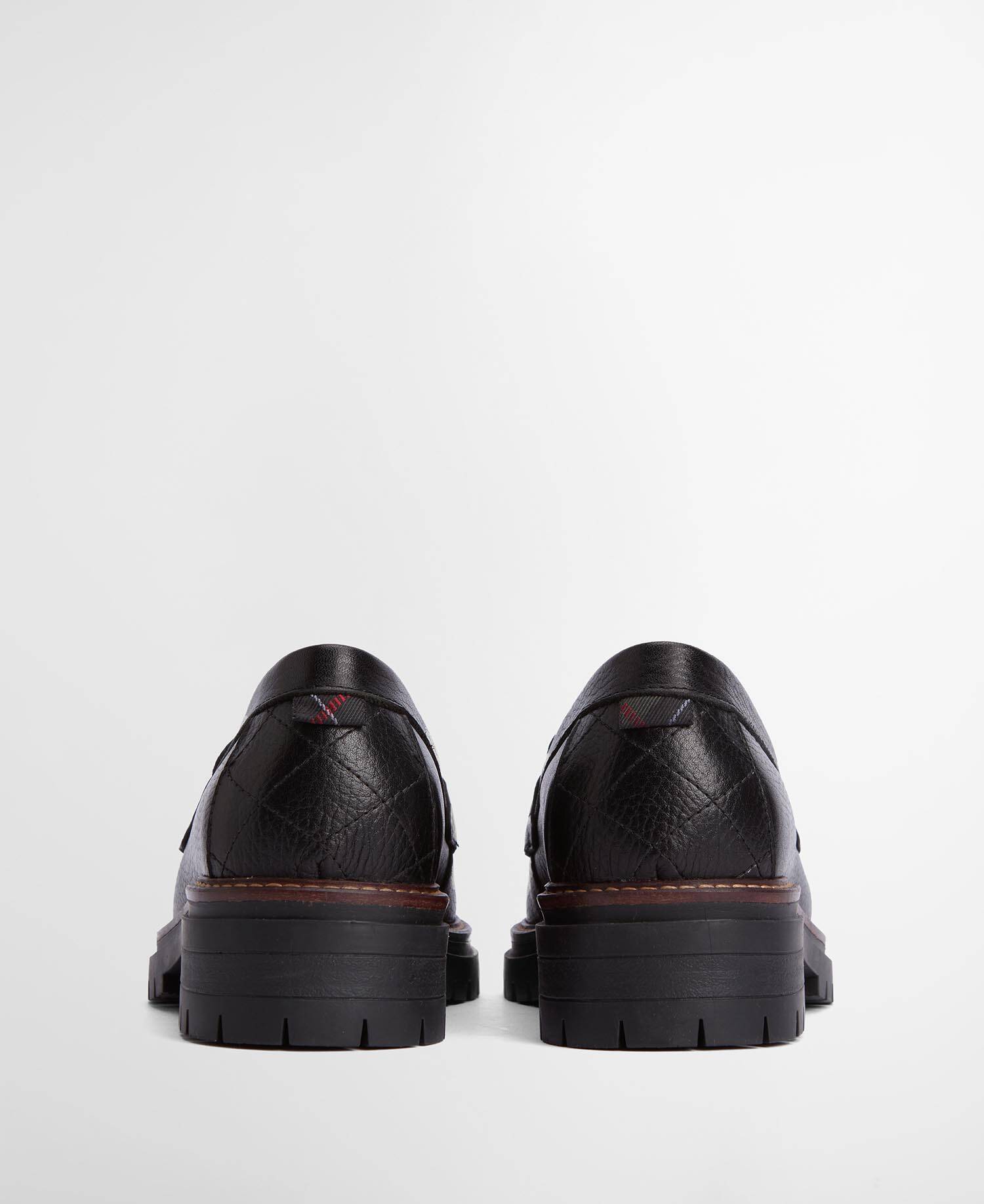 Maddie Loafers Classic Black image number 1