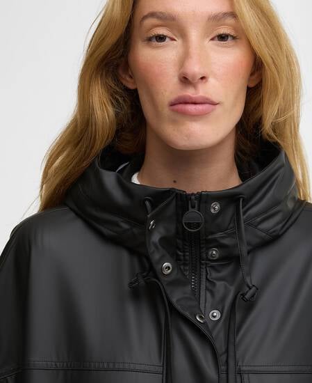Jacke Tika Showerproof Black