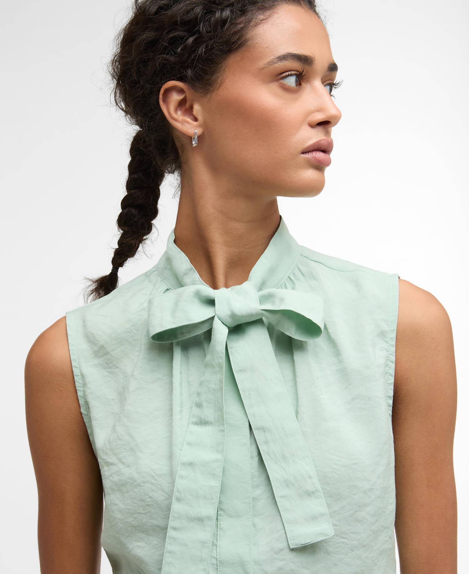 Britney Sleeveless Blouse Spearmint image number 4