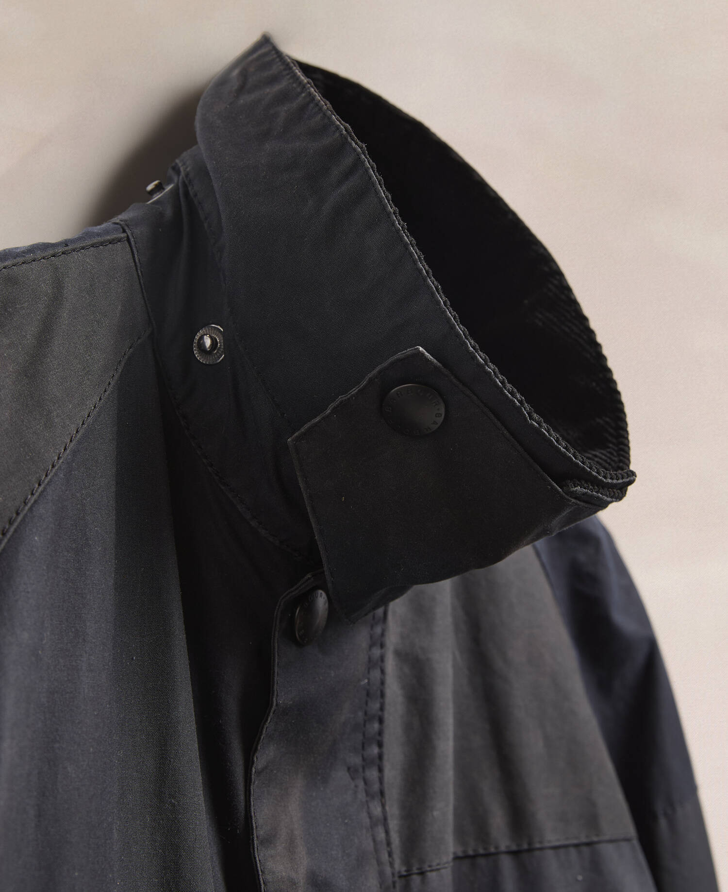 Barbour Re-Loved Men's Ashby Waxed Jacket - Size S Navy image number 4