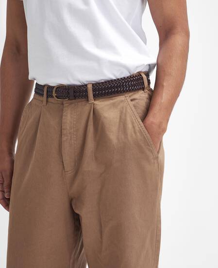 Pantaloni in tessuto stretch lavato dalla vestibilità comoda  Pantaloni in tessuto stretch lavato dalla vestibilità comoda