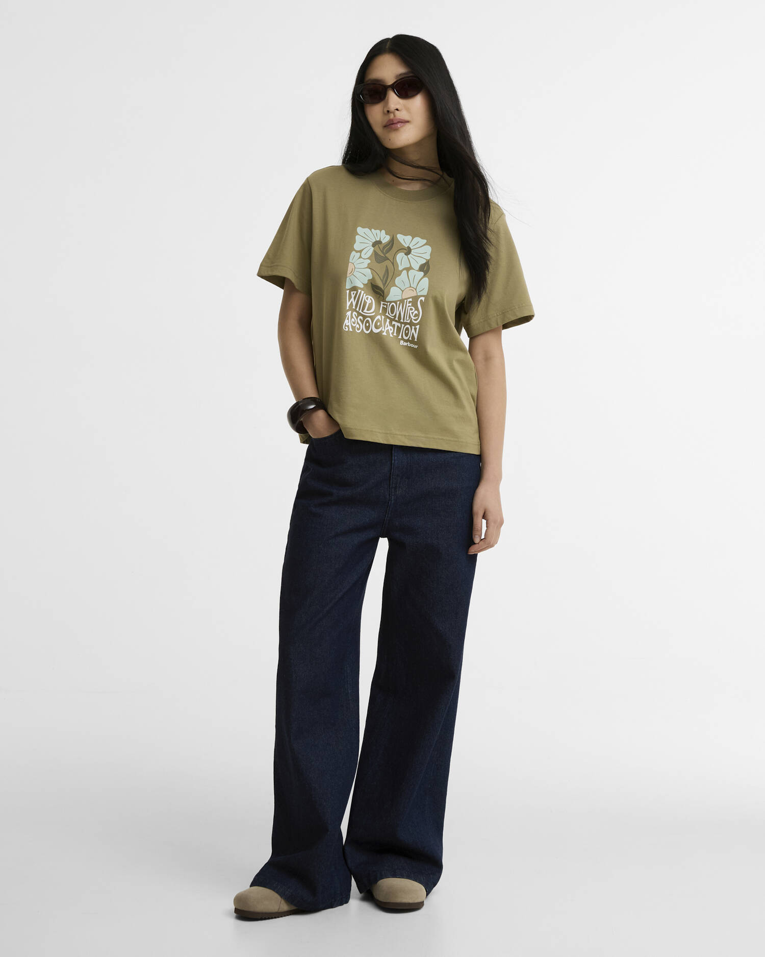 T-Shirt Selena Bleached Olive image number 1