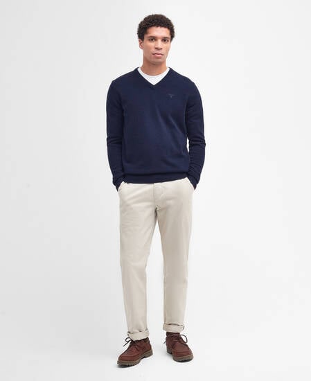 Essential V-Neck Jumper Classic Navy