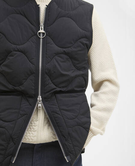 Barbour x ARKET Aron Gilet Black Barbour x ARKET Aron Gilet Black
