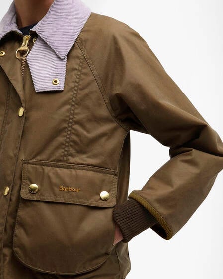 Giacca cerata Beadnell dal taglio crop Sand/Dress/Heather Mist