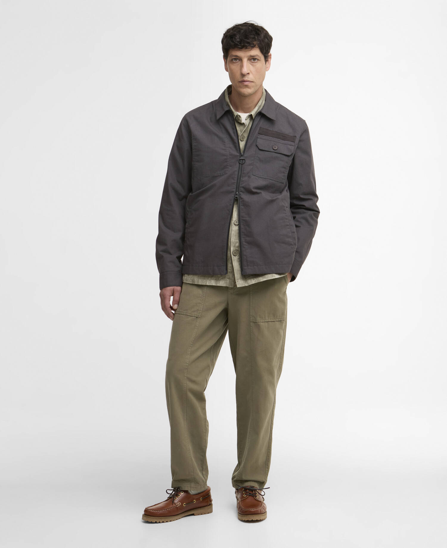 Hose Finwick Relaxed Smokey Olive image number 0