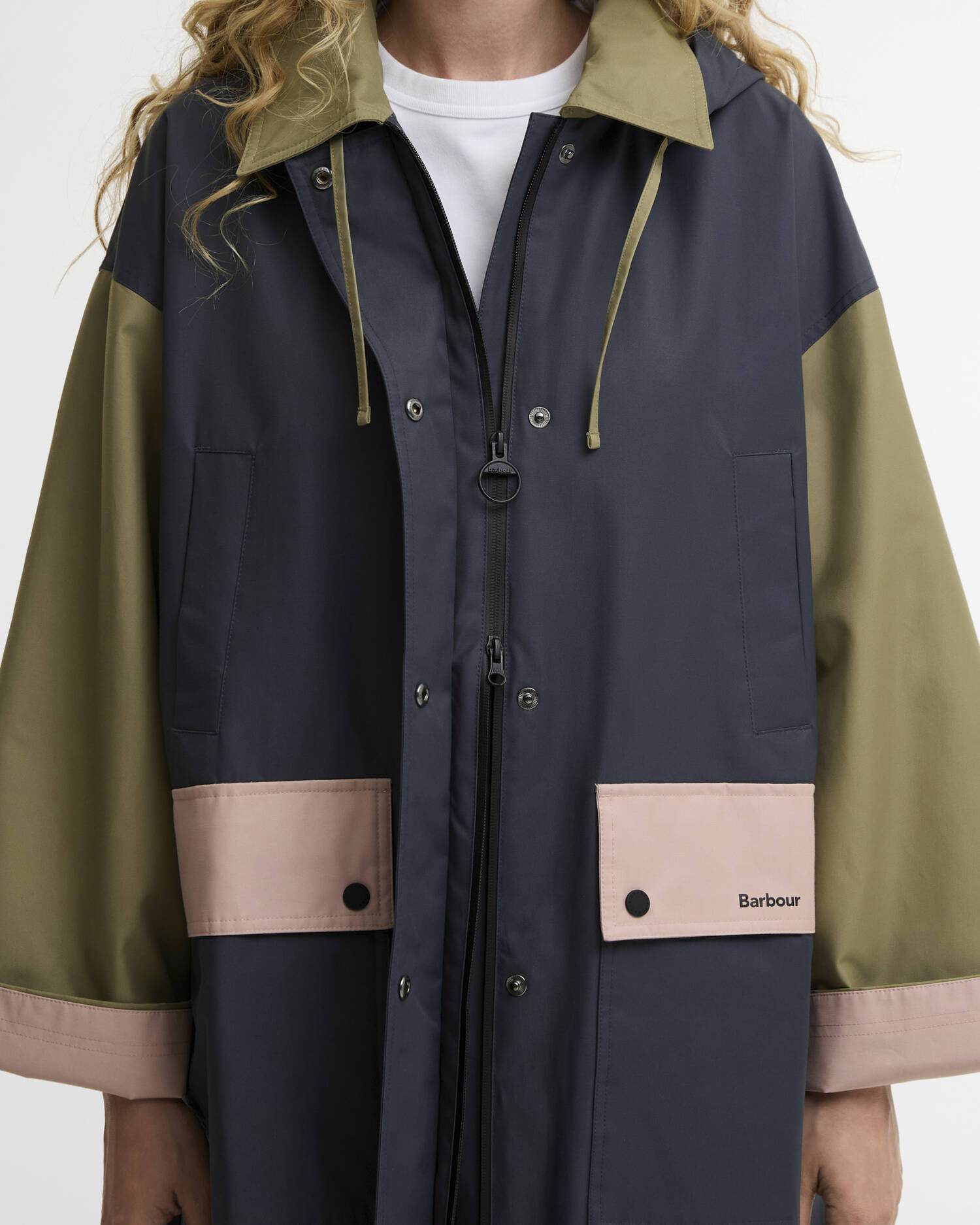 Blearigg Showerproof Jacket Dusk Grey / Gardenia / Bleached Olive / Lilac Ash image number 3