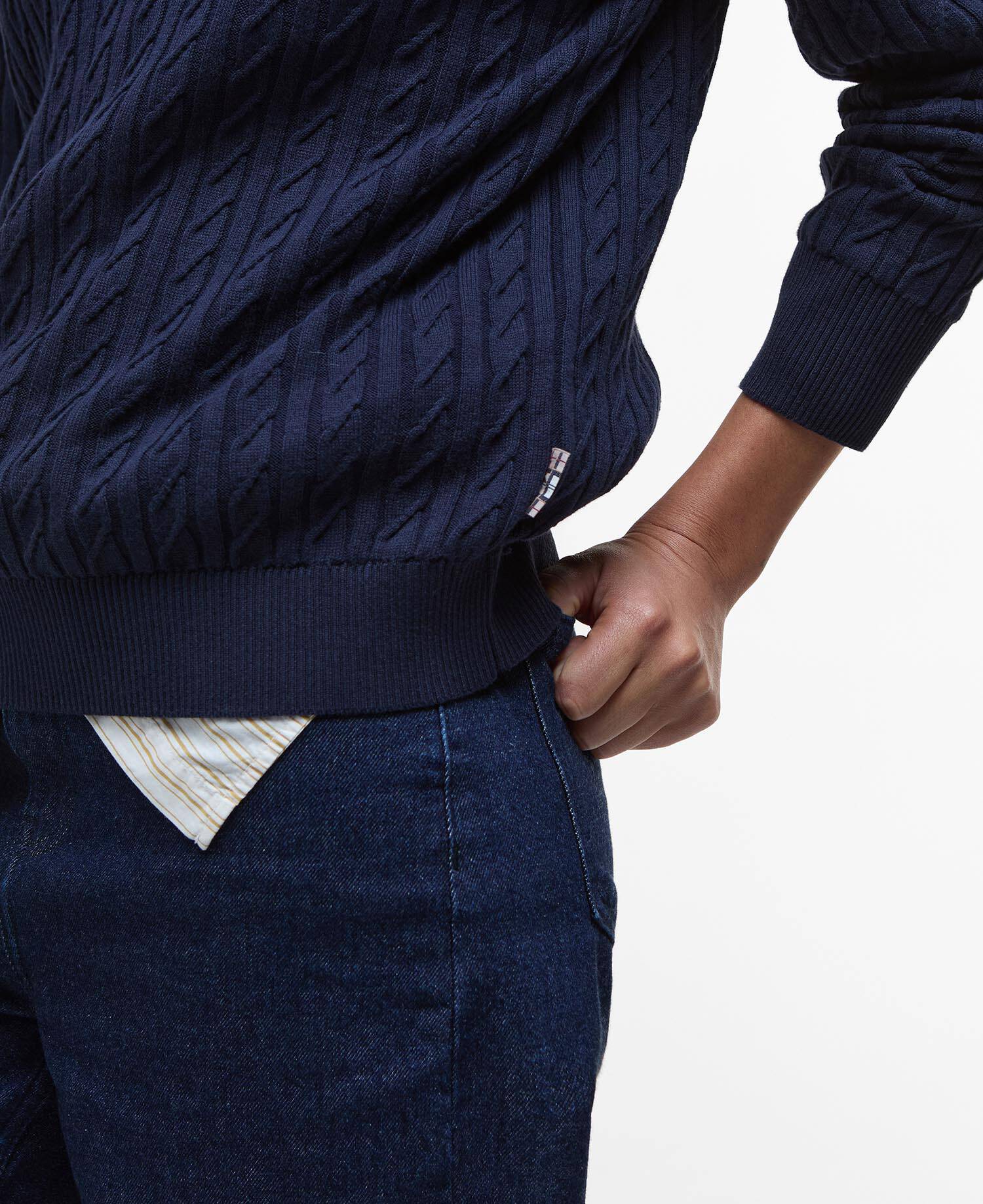 Hartland Crew Neck Jumper Classic Navy image number 5