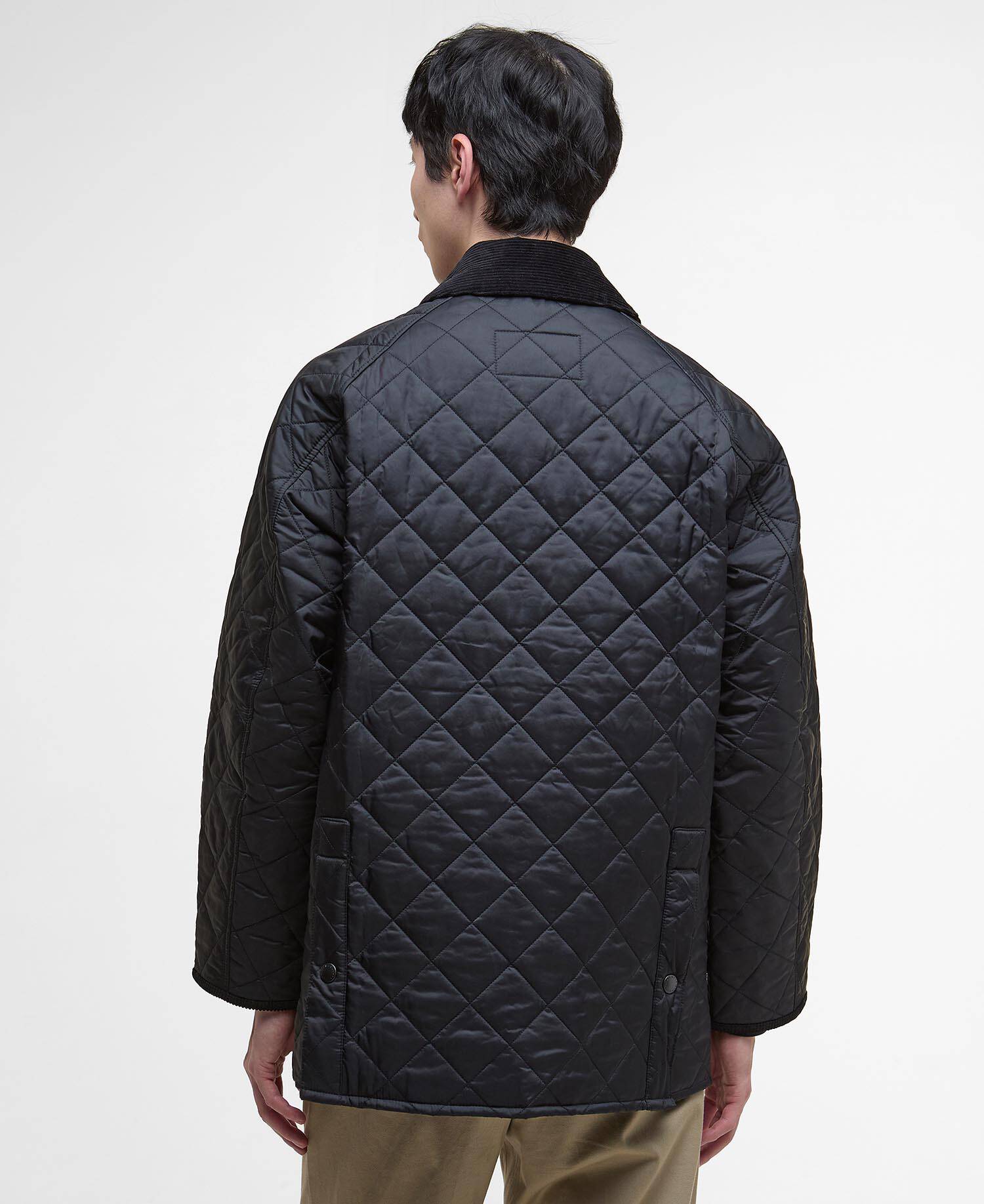 Bedale Quilted Jacket image number 2