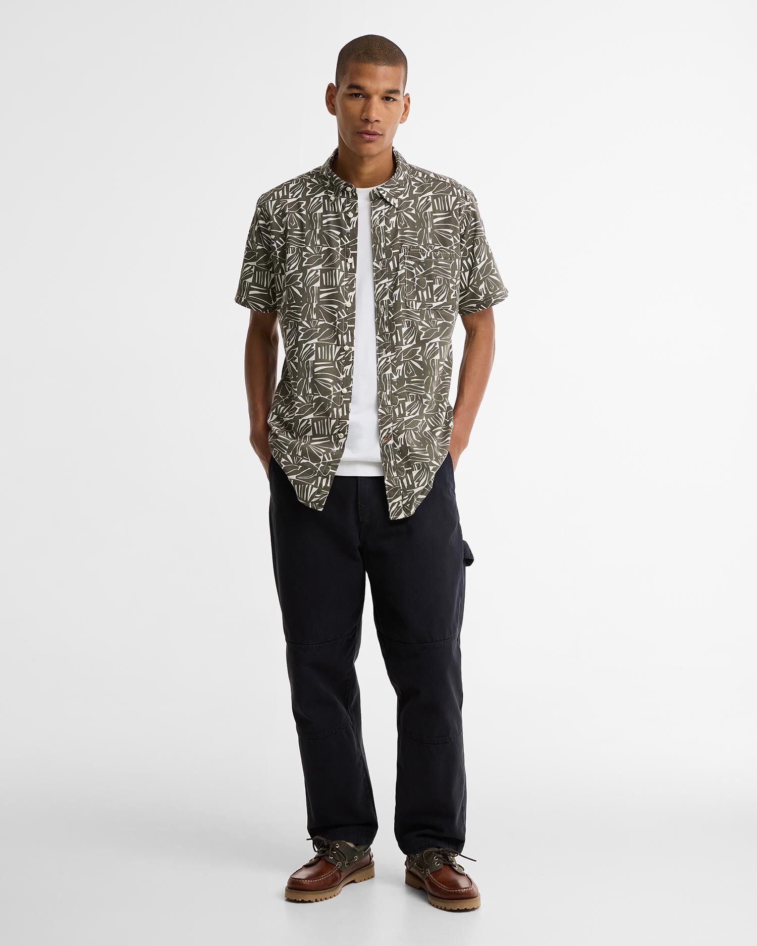 Orton Printed Tailored Short-Sleeved Shirt Olive