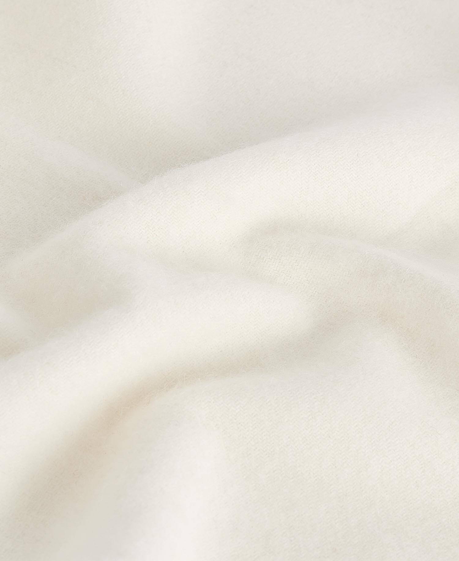 Sciarpa in lana d'agnello intrecciata image number 3