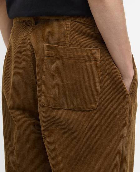 Cordhose Elmbank Oversized Beige