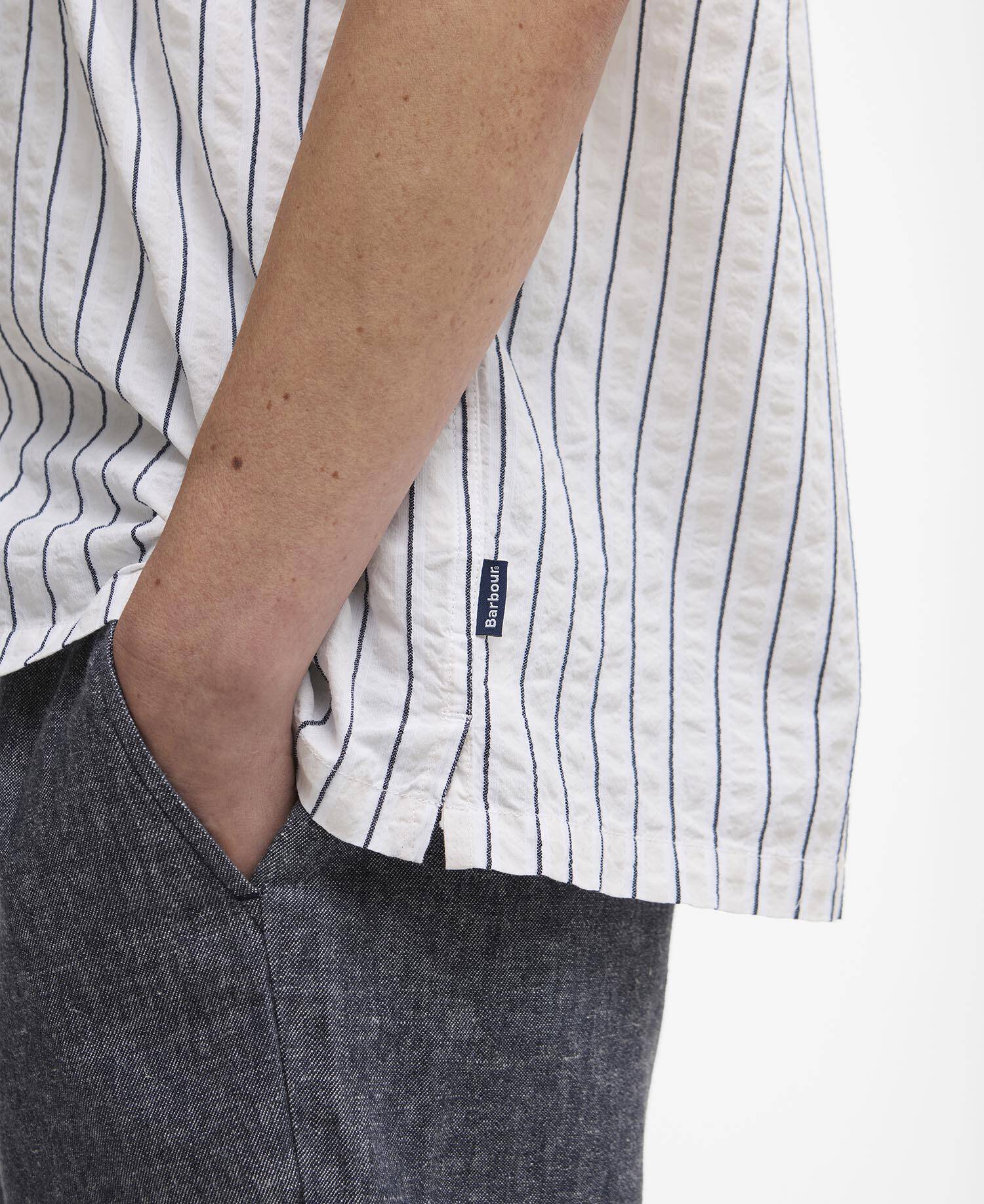 Park Seersucker Striped Short-Sleeved Shirt Whisper White image number 4