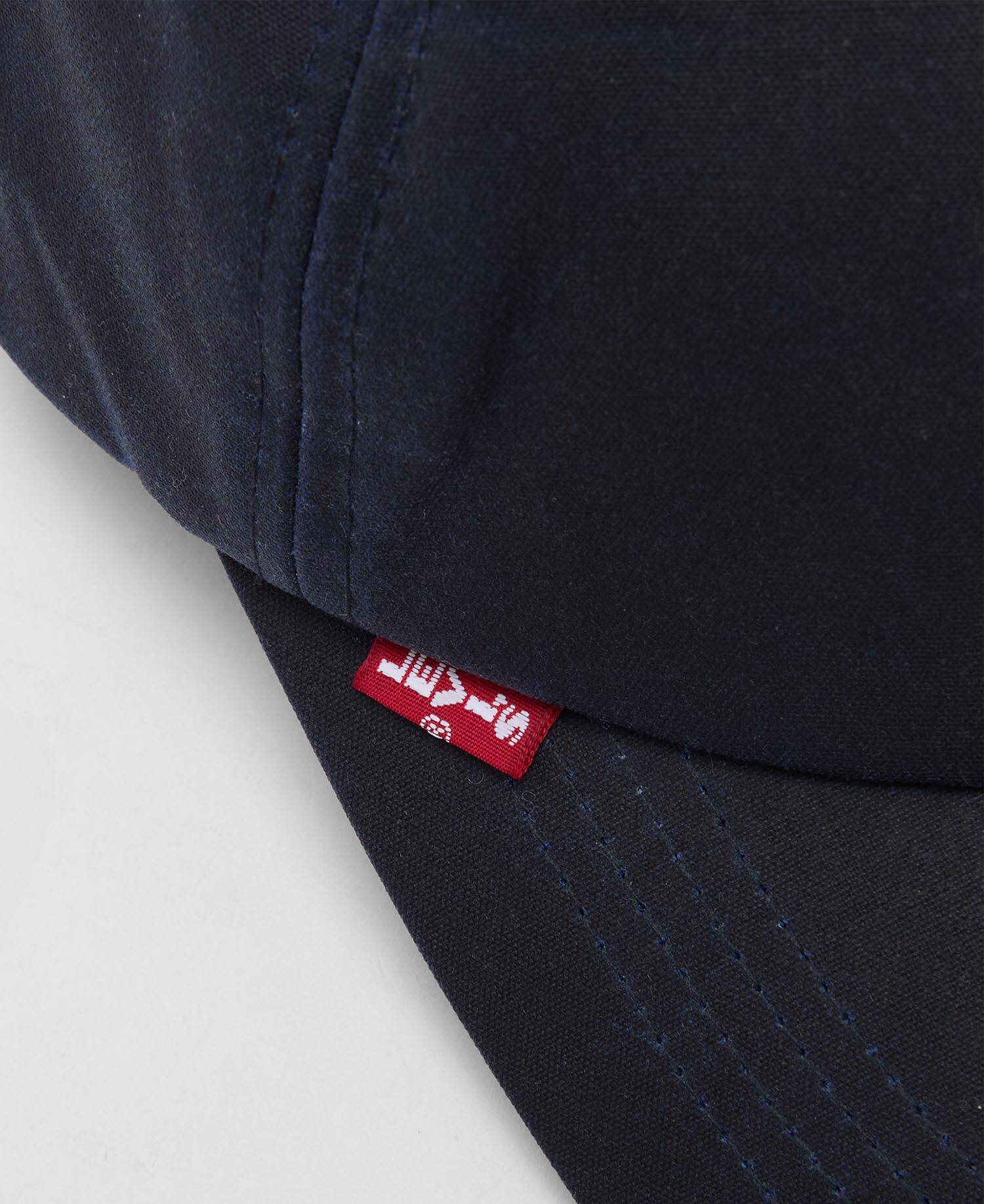 Barbour x Levi's Waxed Cap Royal Navy image number 4