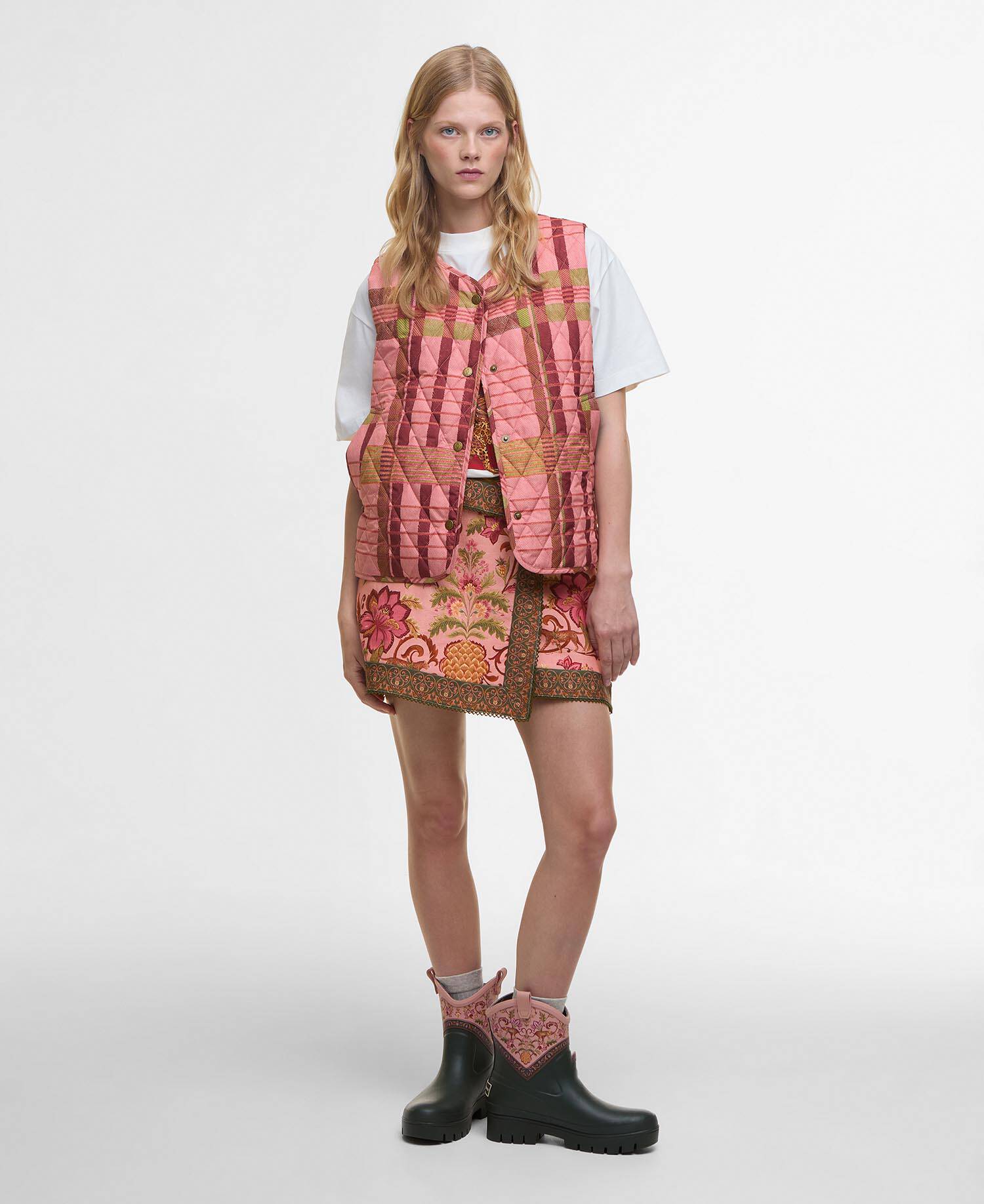 Barbour FARM Rio Fernanda Liner Pink Tartan/Beige Heart Print image number 1