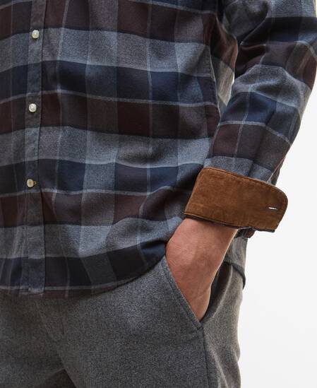 Valley Tailored Long-Sleeved Shirt Dark Oak