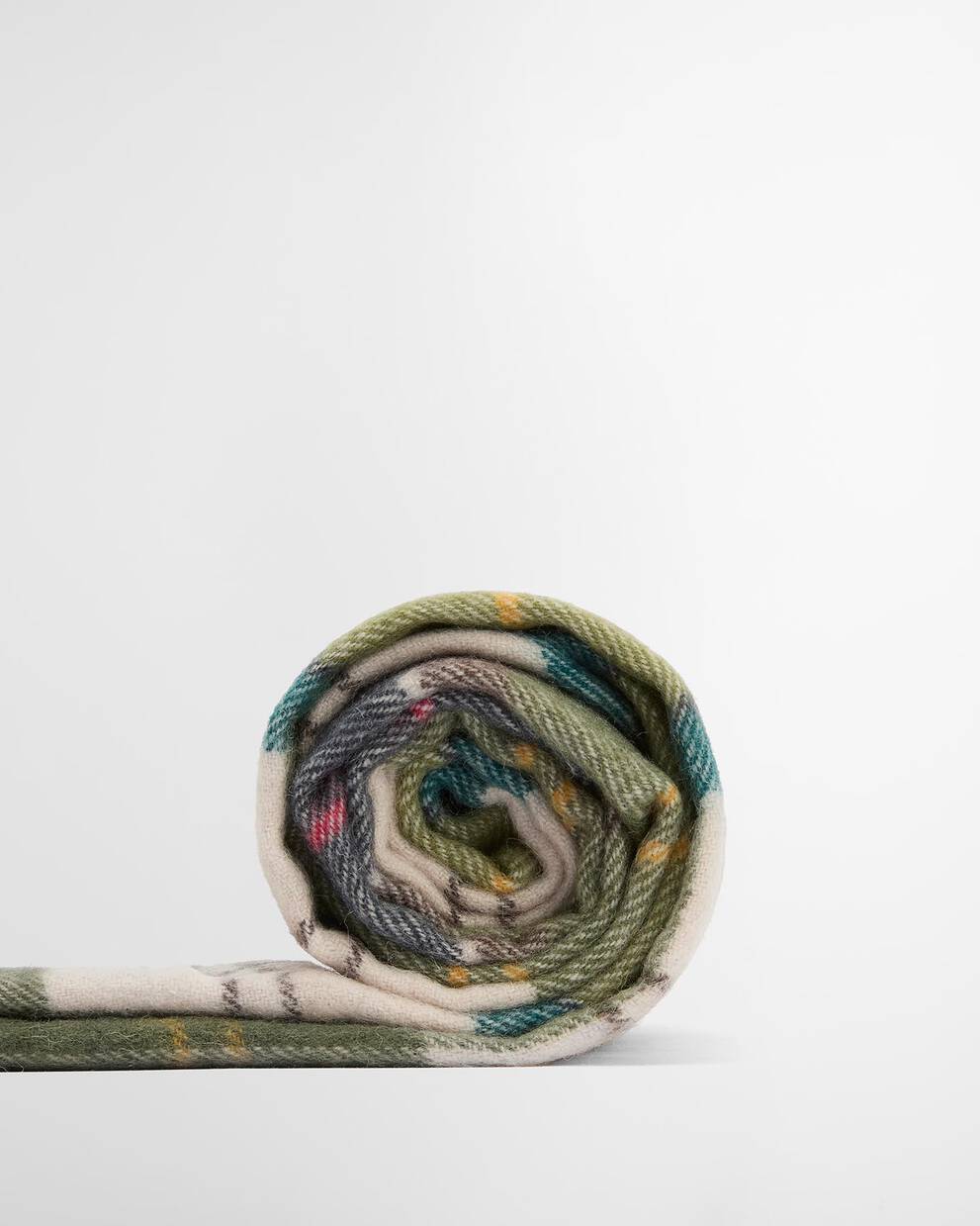 Serena Tartan Lambswool Scarf