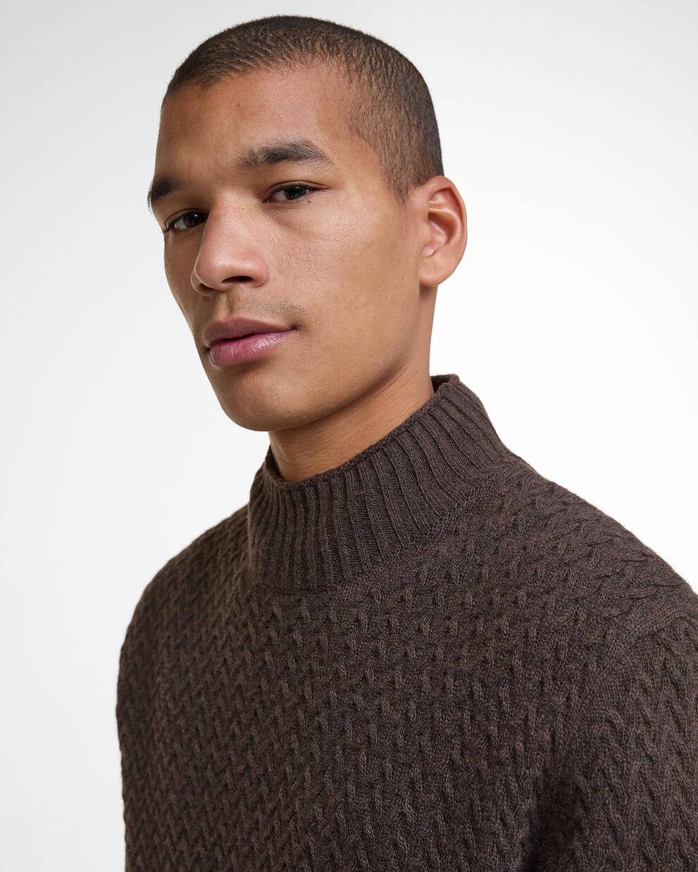 Maglione con collo a imbuto Stonesand