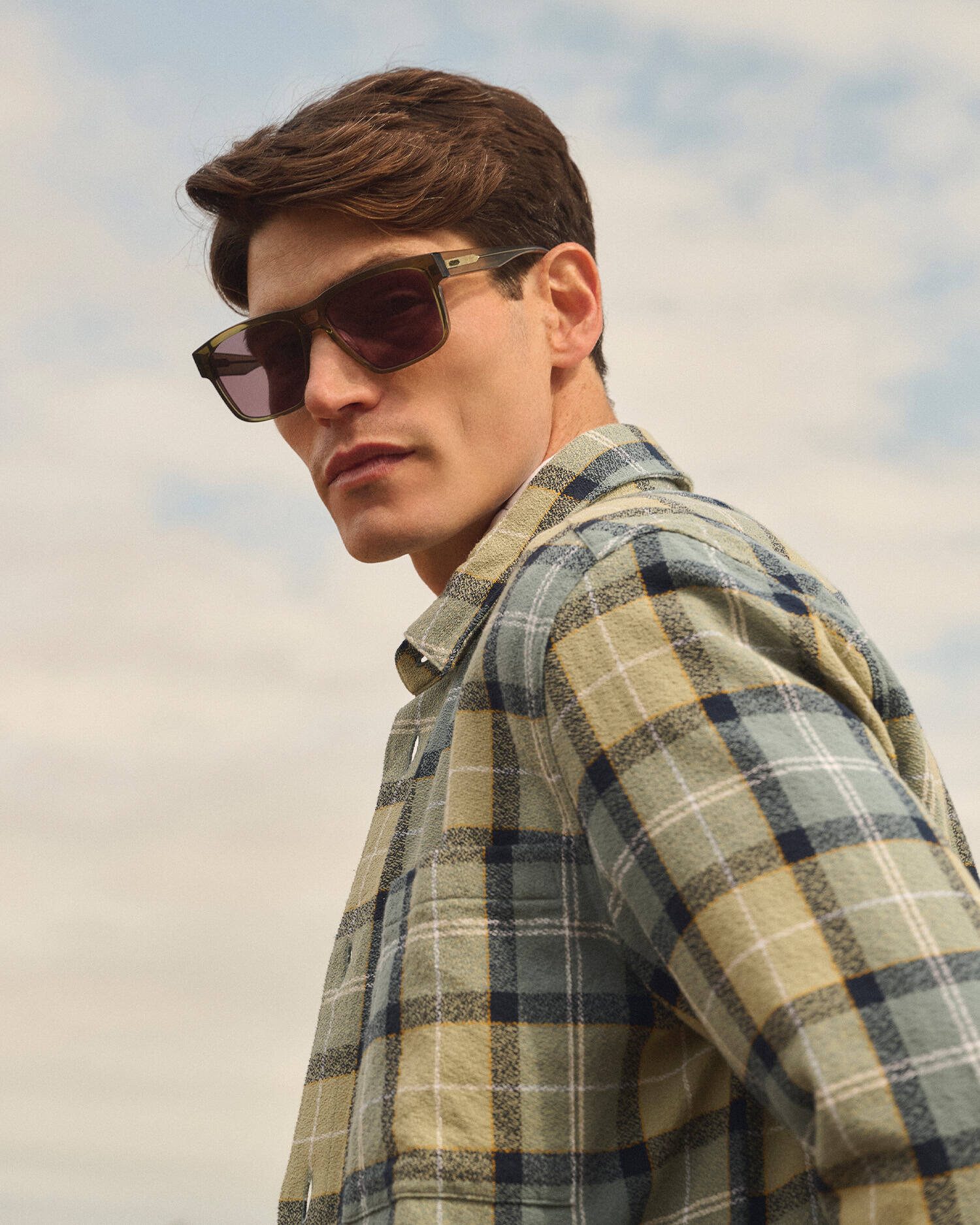 Dom Square Sunglasses Olive Crystal image number 0