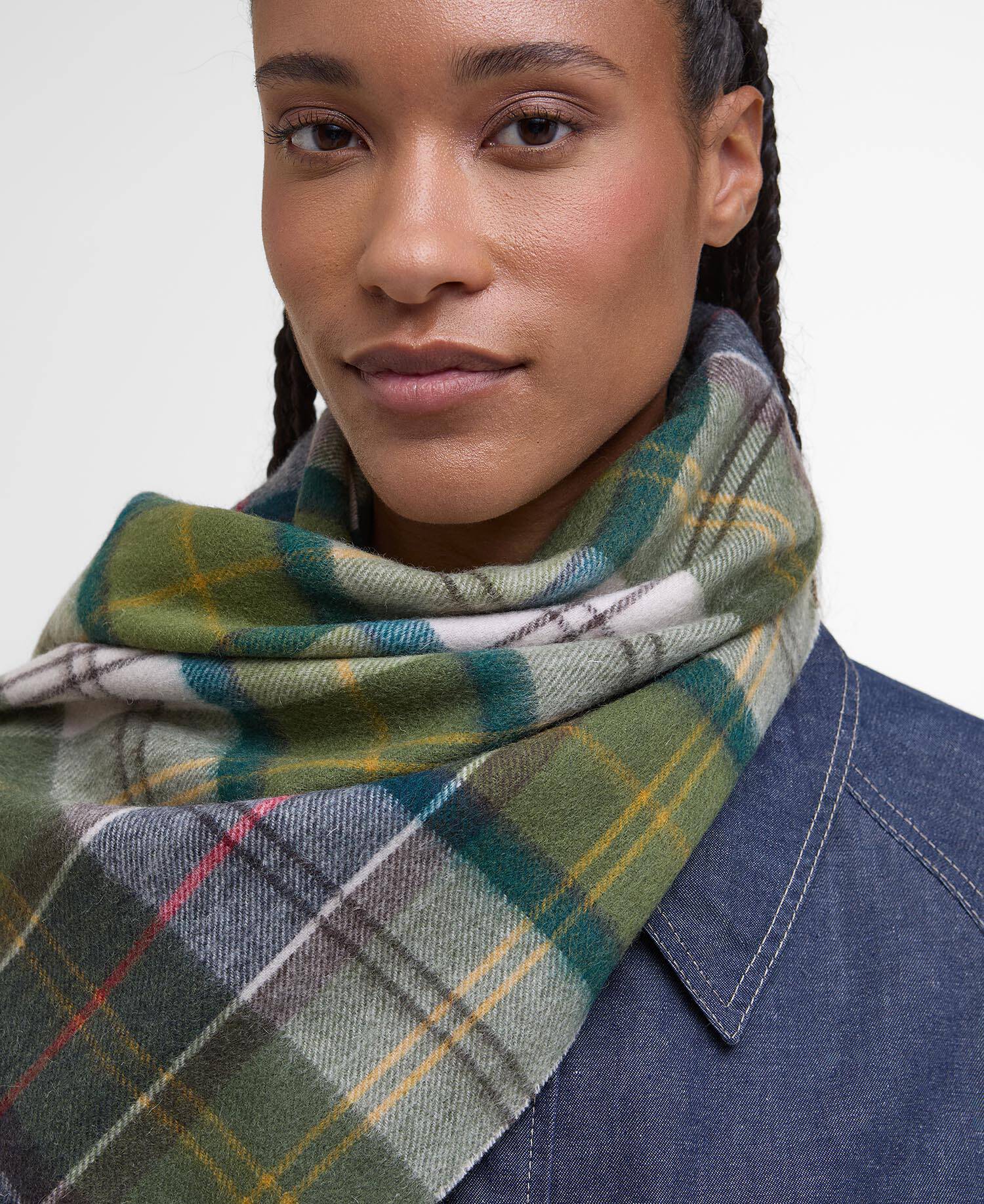 Serena Tartan Lambswool Scarf image number 5