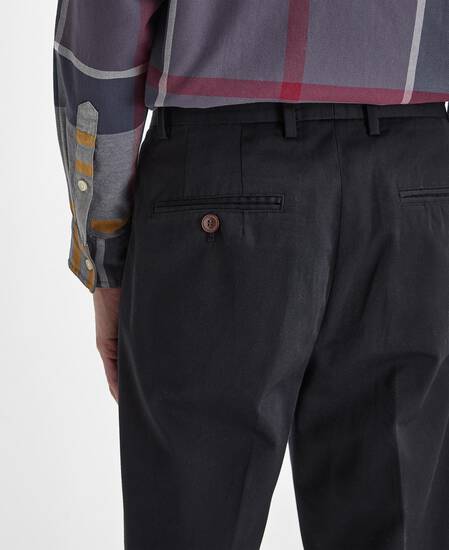 Pantaloni chino Ted con vestibilità rilassata 