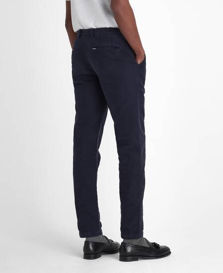 Pantaloni in fustagno dalla vestibilità leggermente aderente  Pantaloni in fustagno dalla vestibilità leggermente aderente