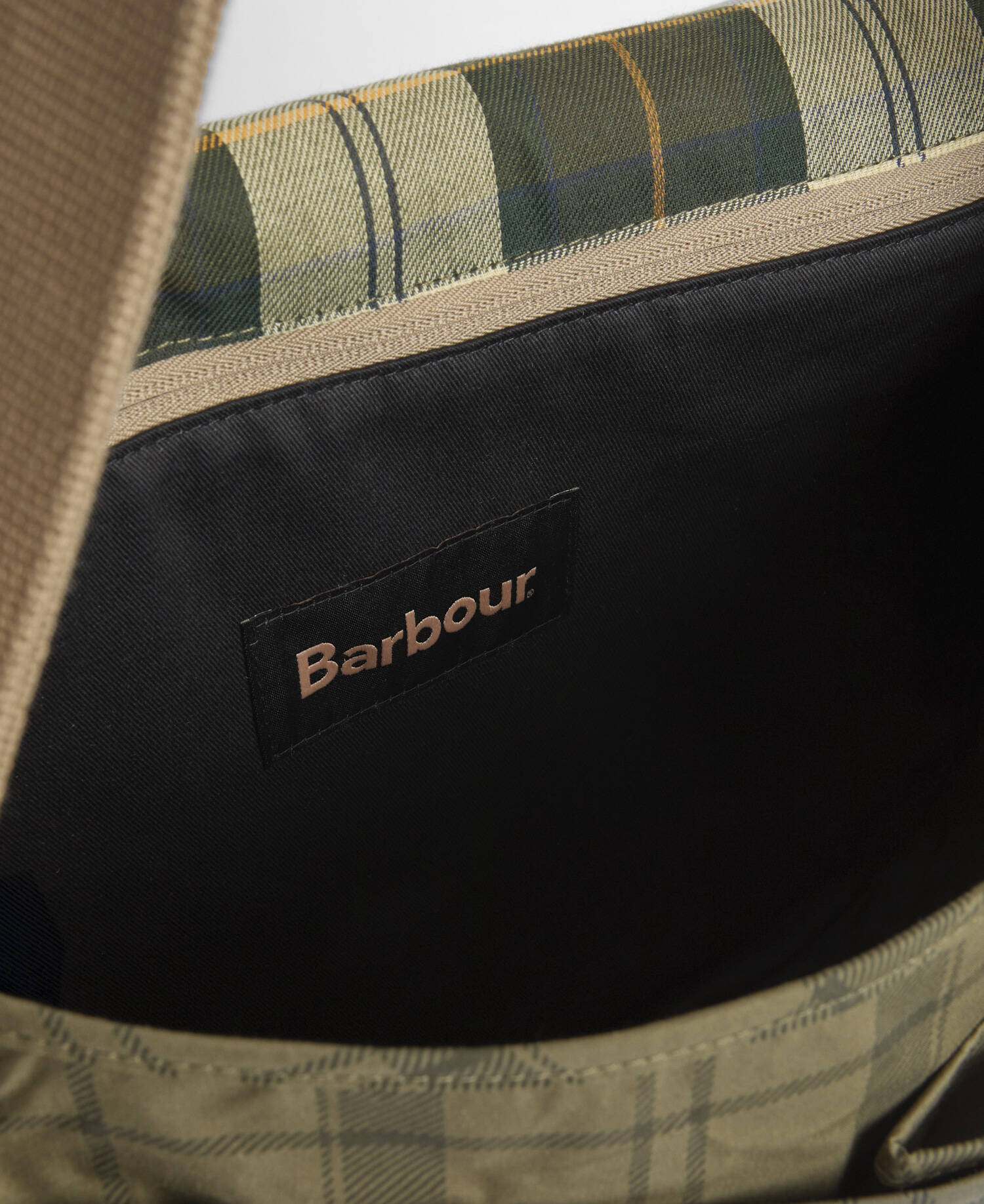 Tasche Transport Riever Crossbody image number 8