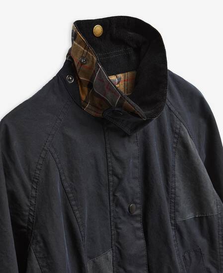 Barbour Re-Loved Beadnell Waxed Jacket - Size 14 Navy Barbour Re-Loved Beadnell Waxed Jacket - Size 14 Navy