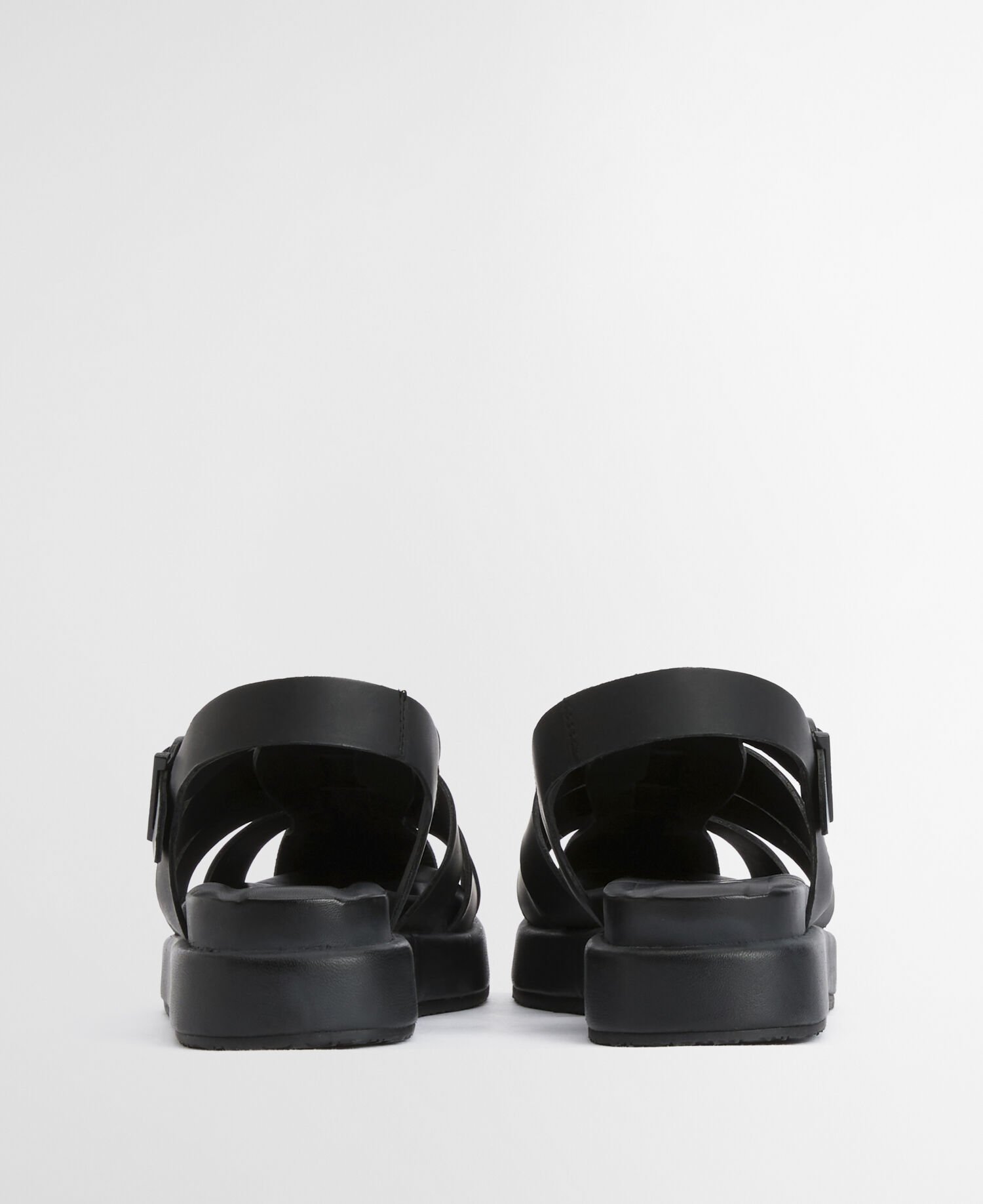 Hindburn Fisherman Sandals Black