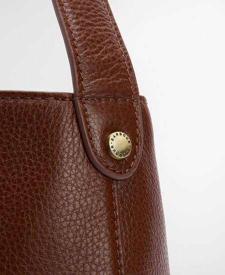 Cedar Leather Bucket Bag Brown