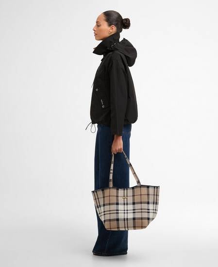 Weaver Showerproof Jacket Black/Dress