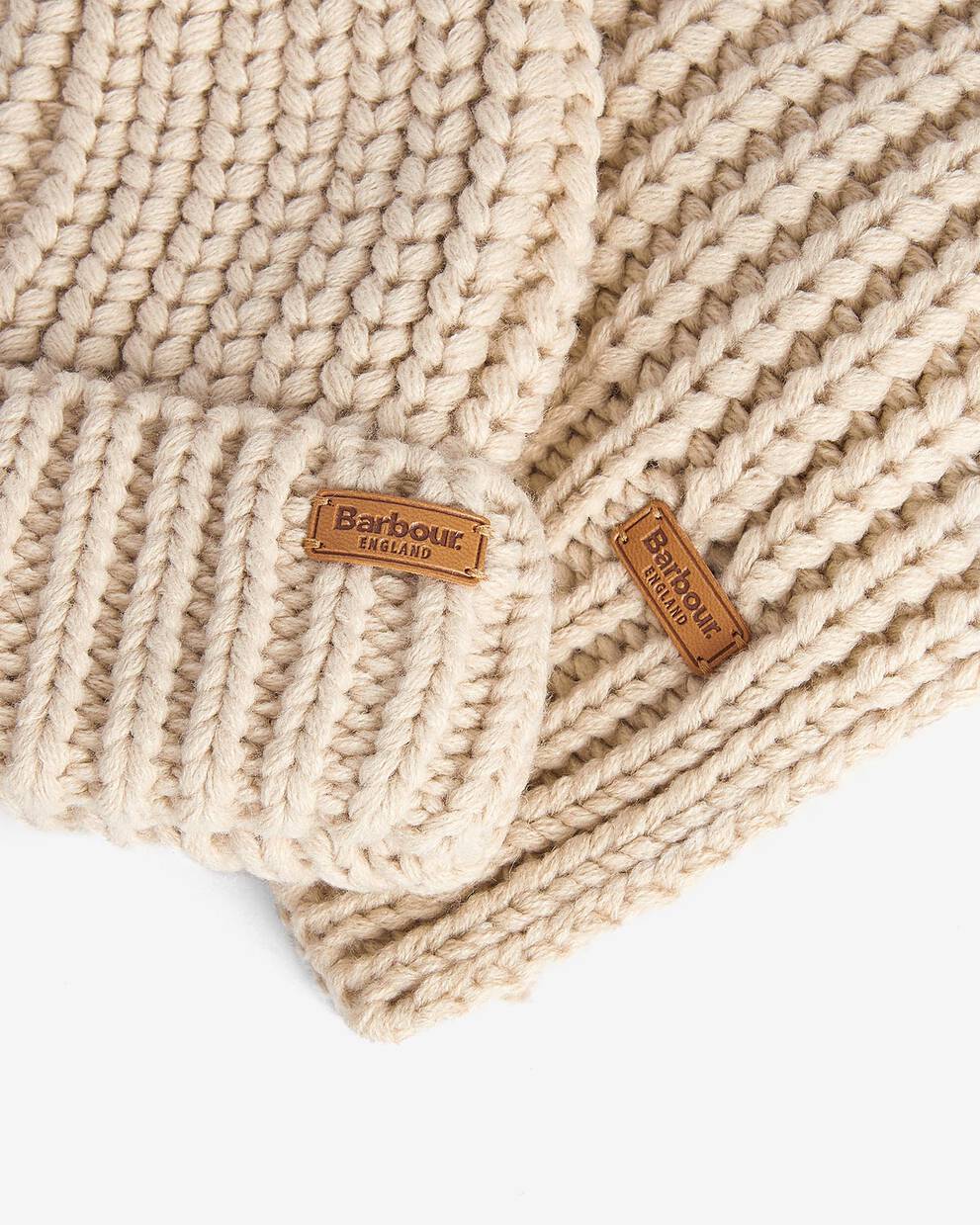 Saltburn Beanie & Scarf Gift Set