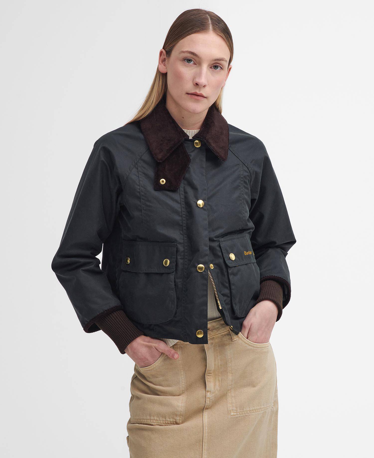 Cropped Beadnell Waxed Jacket image number 0
