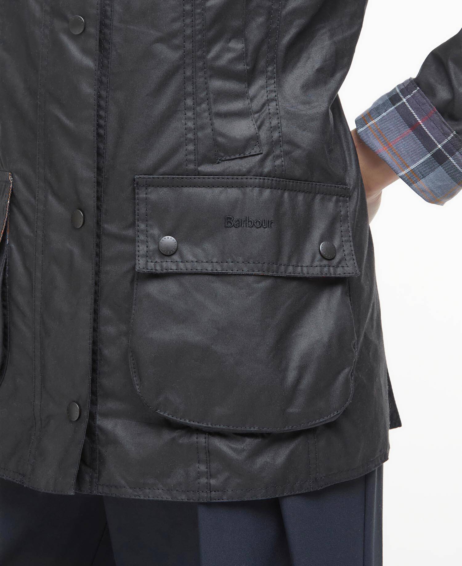 Beadnell&reg; Waxed Jacket image number 6