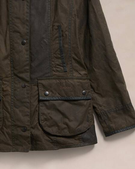 Barbour Re-loved Women's Beadnell Waxed Jacket - Size 10 Olive